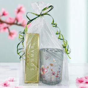 Presentset Sommar i cellofan (Chokladpraliner och ljuslykta)