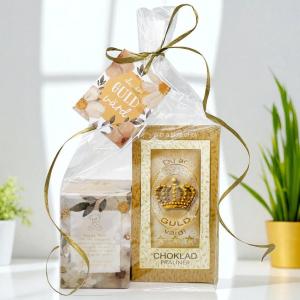 Presentset Guld Värd i cellofan (Chokladpraliner, lyckofigur & kort)