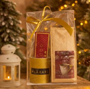 Presentset God Jul Lärare i cellofan (mugg, praliner & kaffe)